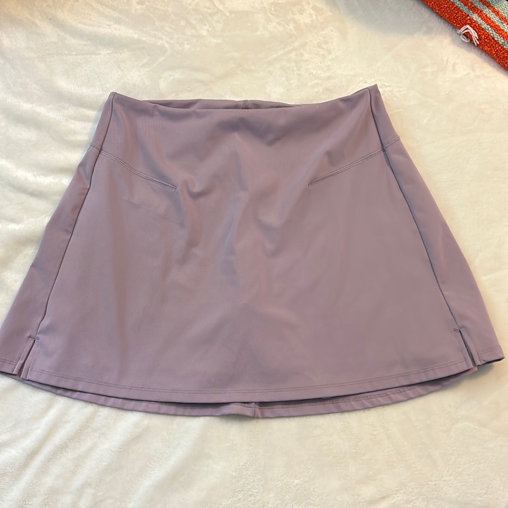 Old Navy Powersoft Skirt
